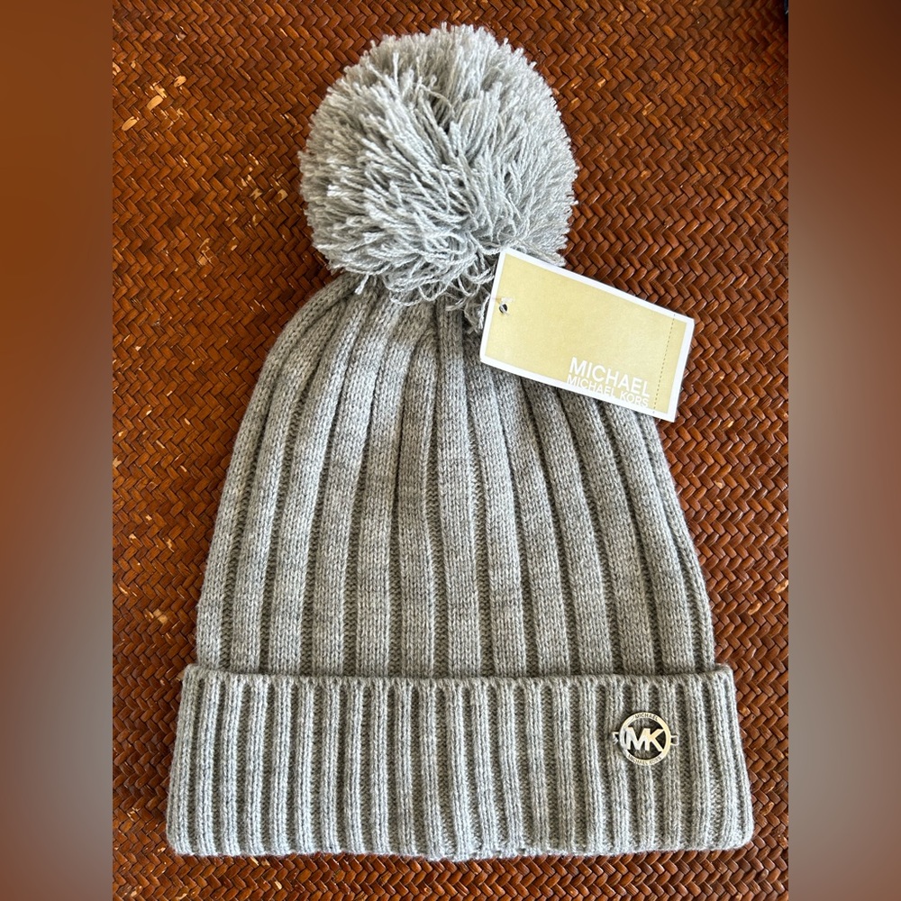 Michael Kors hat